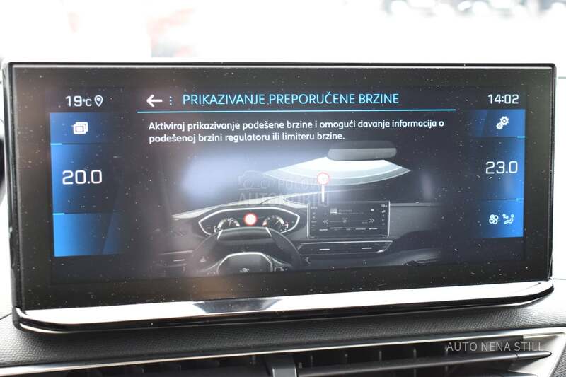 Peugeot 3008 1.5 Active AT