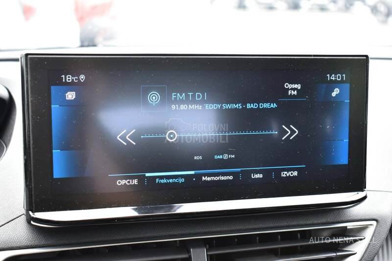 Peugeot 3008 1.5 Active AT