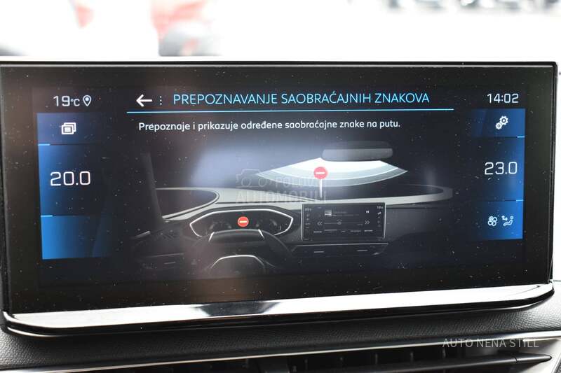 Peugeot 3008 1.5 Active AT