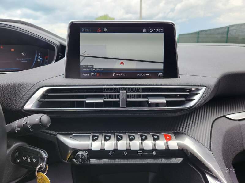 Peugeot 3008 1.5 BLUEHDI