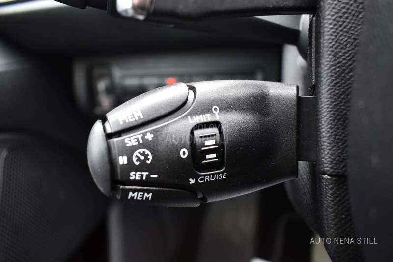 Peugeot 308 1.5 Active AT