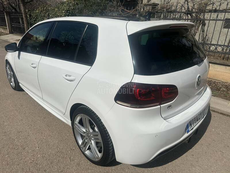 Volkswagen Golf 6 R 320hp CH