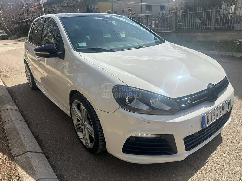 Volkswagen Golf 6 R 320hp CH