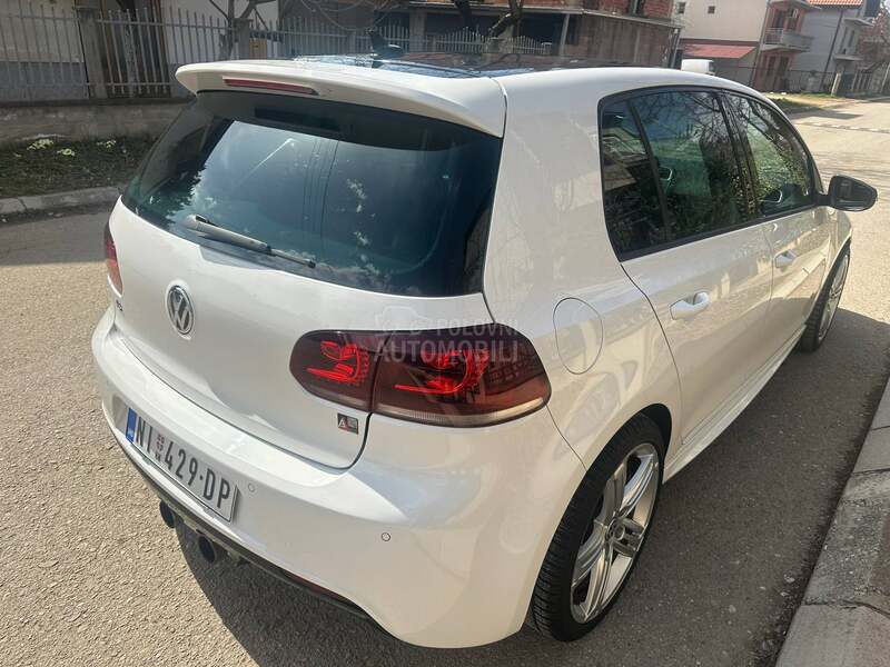 Volkswagen Golf 6 R 320hp CH