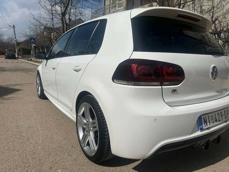 Volkswagen Golf 6 R 320hp CH
