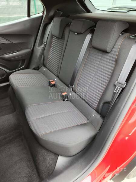 Peugeot 2008 1.2 PURETECH