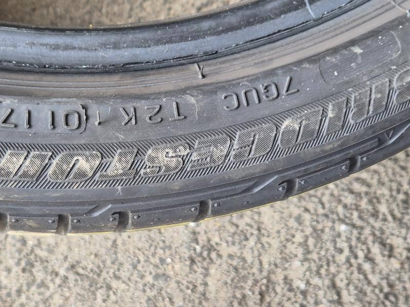 Bridgestone 215/40 R17 Letnja