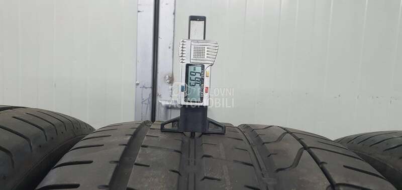 Pirelli 295/35 R21 Letnja