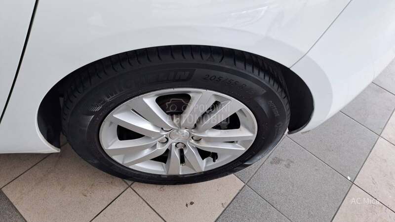 Peugeot 308 1.2  NAV ALU 83000