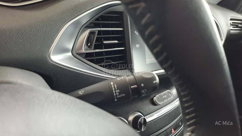Peugeot 308 1.2  NAV ALU 83000