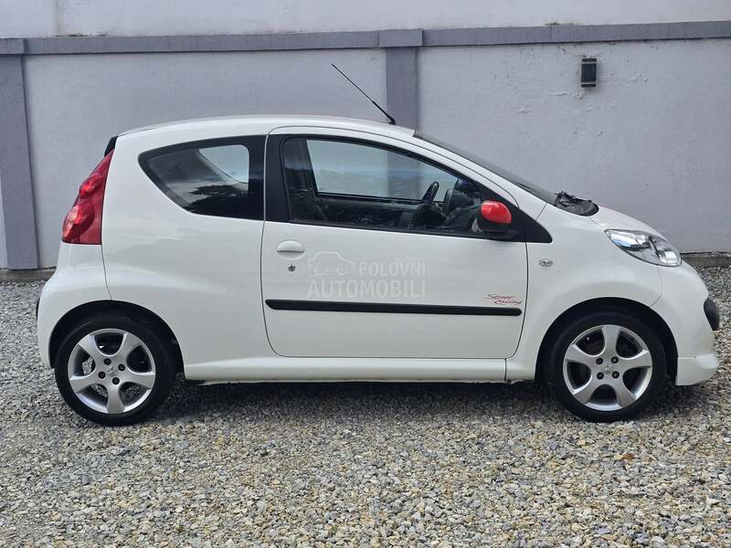 Peugeot 107 Street Racing