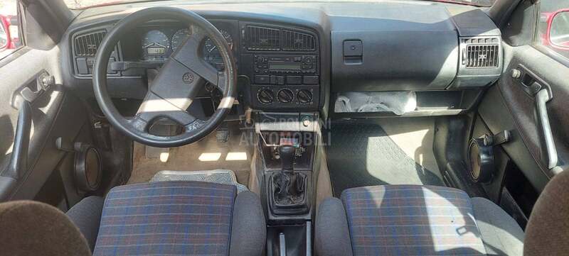 Volkswagen Passat B3 1.8
