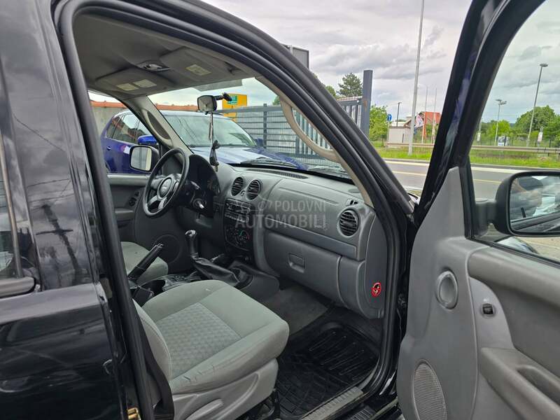 Jeep Liberty 