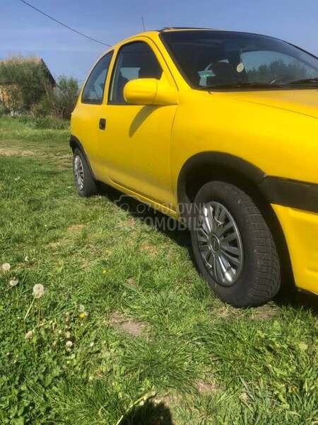 Opel Corsa B 
