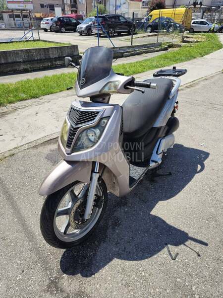 Keeway Outlook 150