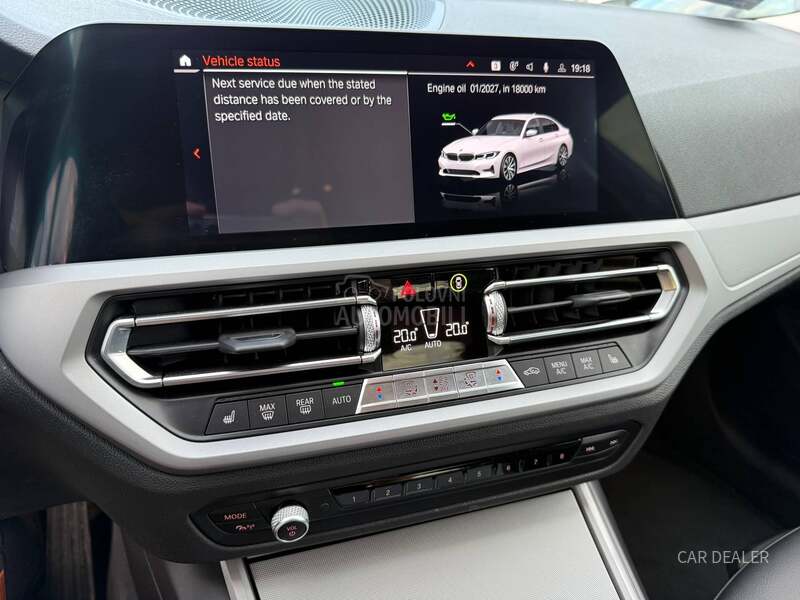 BMW 318 sport/led/kam/acc