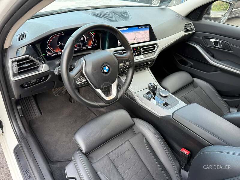 BMW 318 sport/led/kam/acc