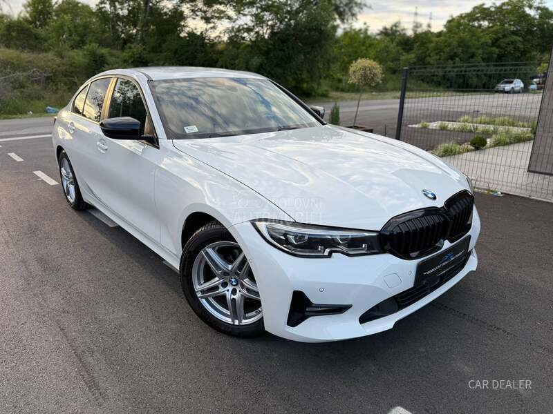 BMW 318 sport/led/kam/acc