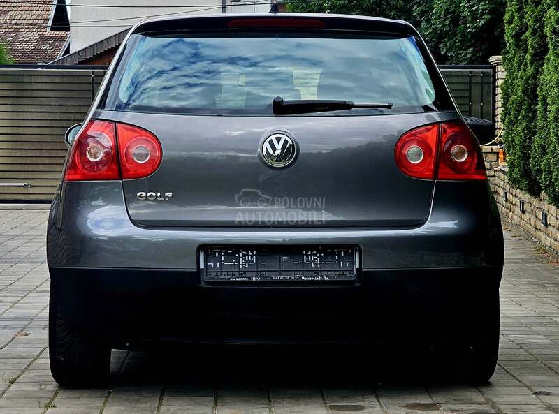 Volkswagen Golf 5 1.4 TRENDLINE