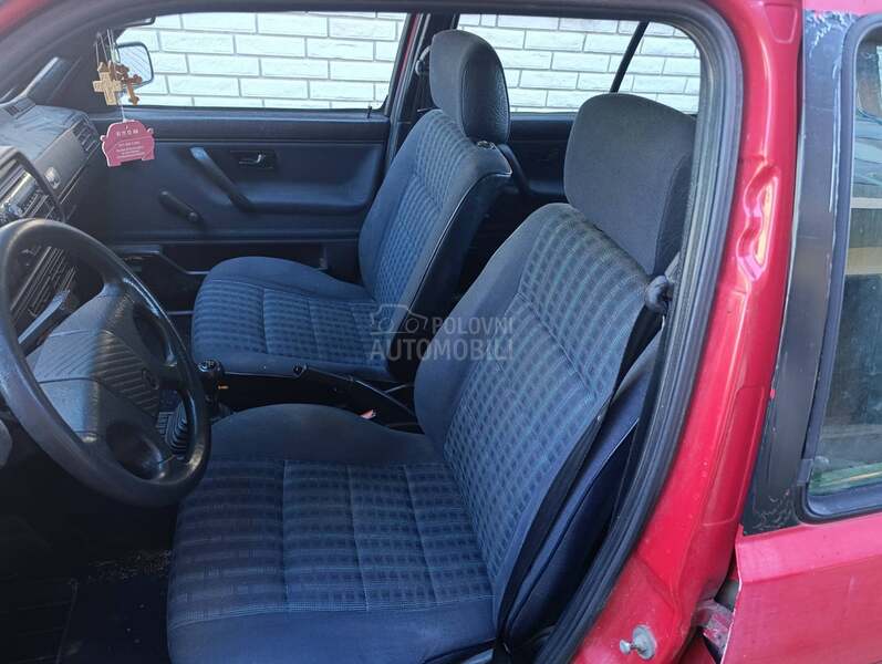 Volkswagen Golf 2 1.3b p.lin v.lasnik