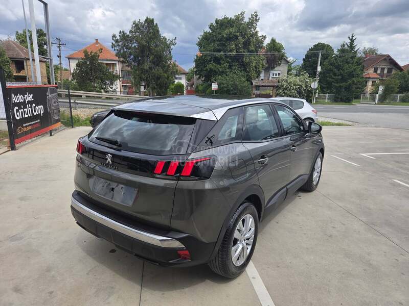Peugeot 3008 1.6 HDI/NAV/LED