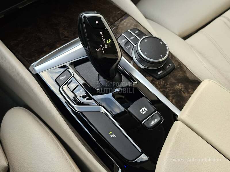 BMW 520 D LuxuryLine Virtual