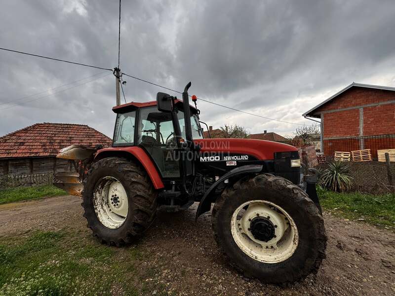 New Holland M100 Cisterna 8T