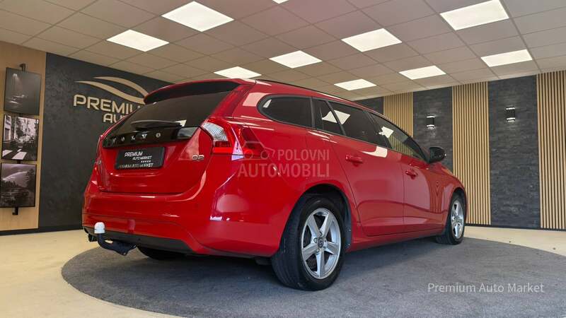 Volvo V60 //2.0 D2/FUL/NOV