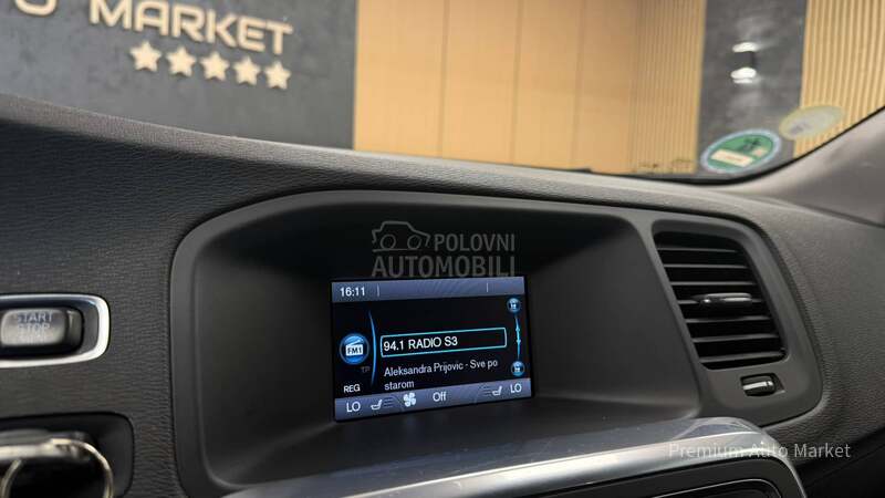 Volvo V60 //2.0 D2/FUL/NOV