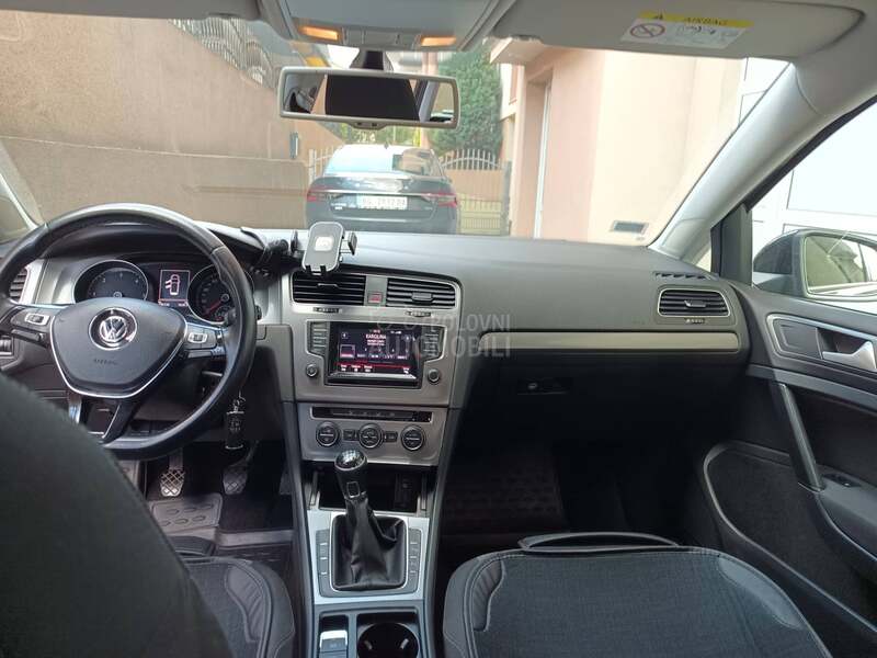 Volkswagen Golf 7 1.6