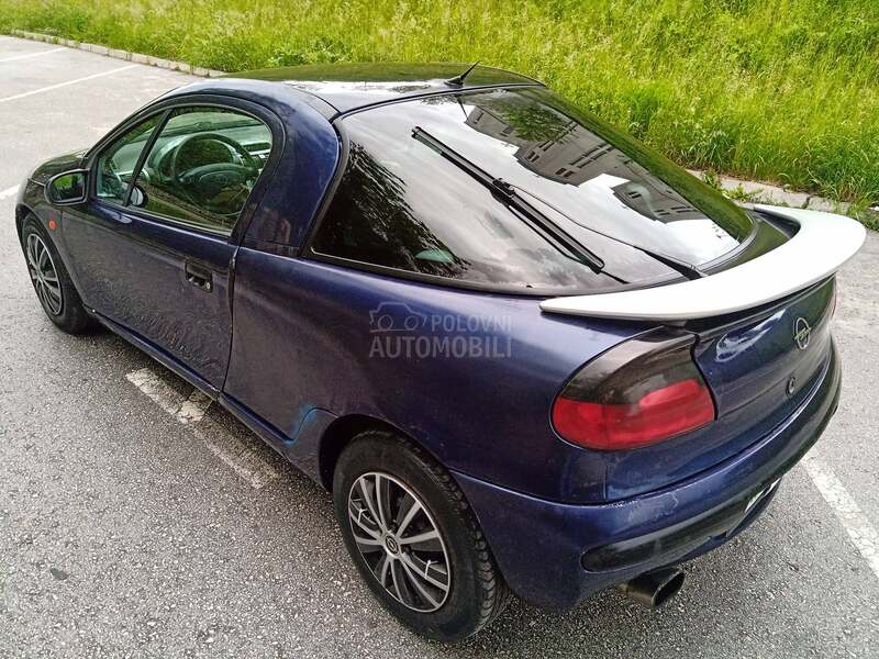 Opel Tigra /1.4-90ps