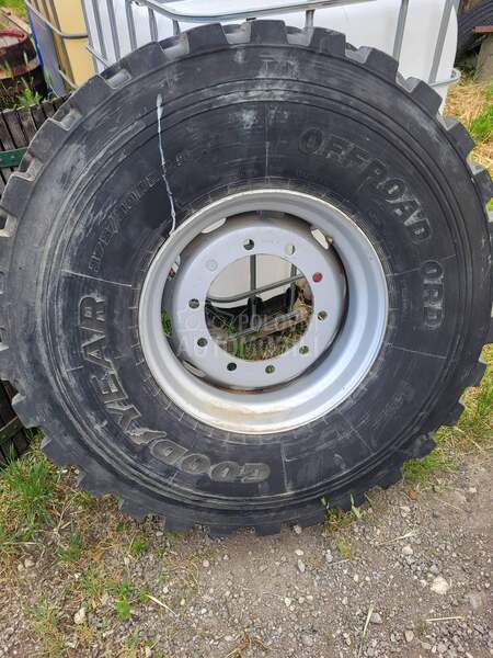 Goodyear 375/90 R22.5