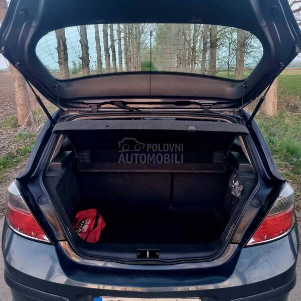 Opel Astra H 1.4