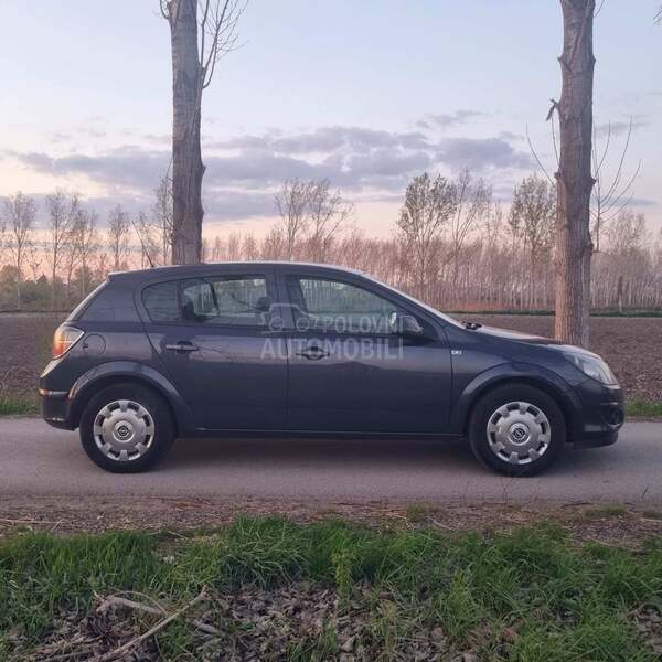 Opel Astra H 1.4