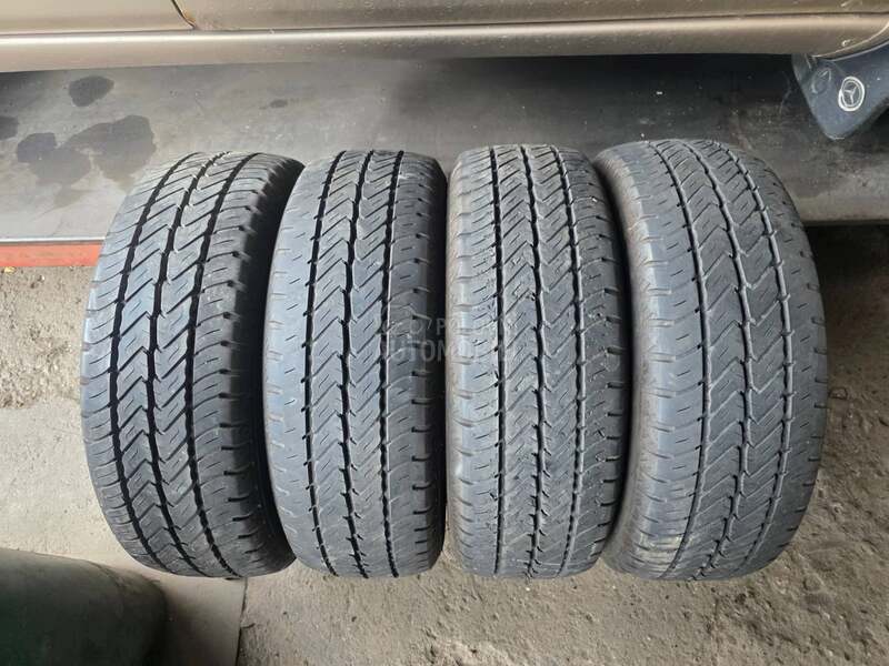 Dunlop 215/60 R17 Sve sezone