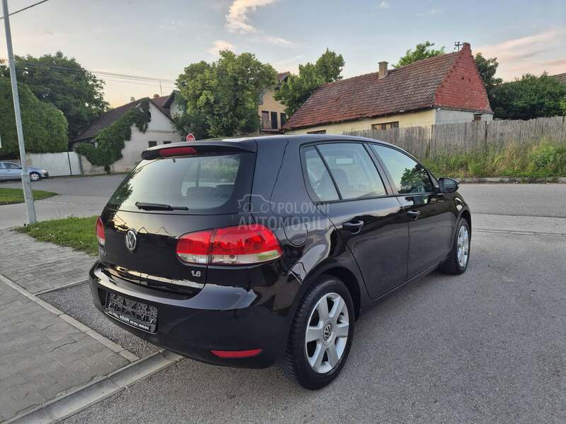 Volkswagen Golf 6 1.6 b  75 k w