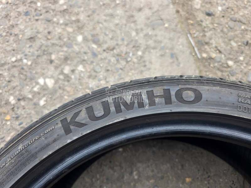 Kumho 255/35 R19 Letnja