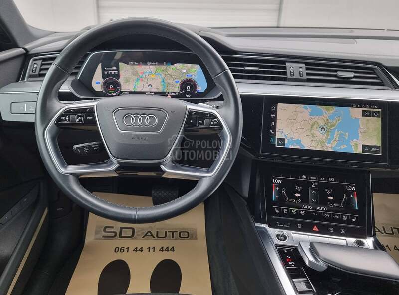 Audi e-tron 55 quattro ADVANCED