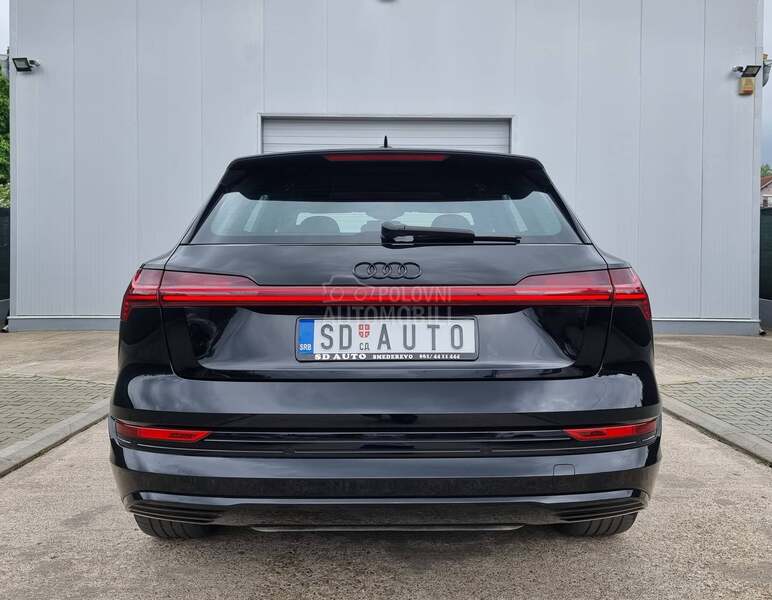 Audi e-tron 55 quattro ADVANCED