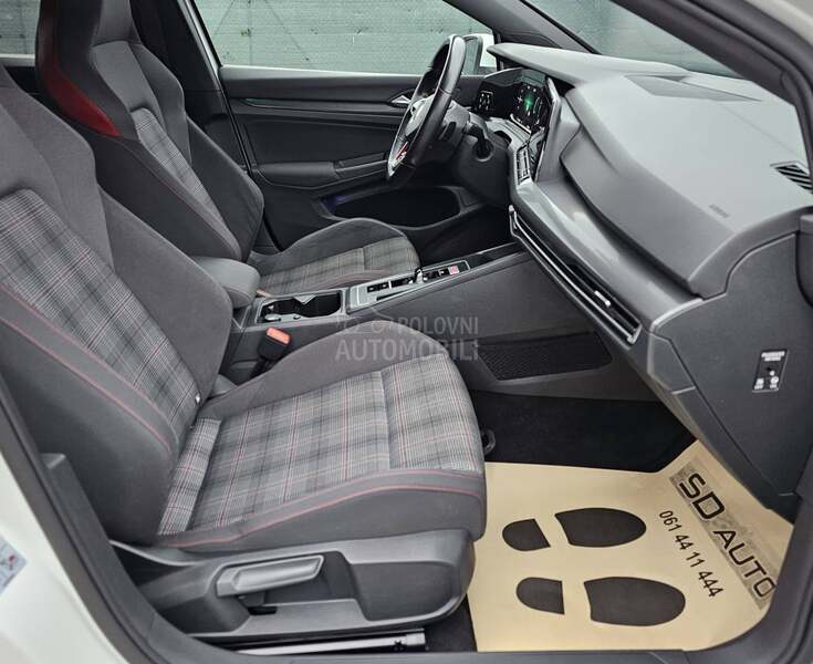 Volkswagen Golf 8 GTI