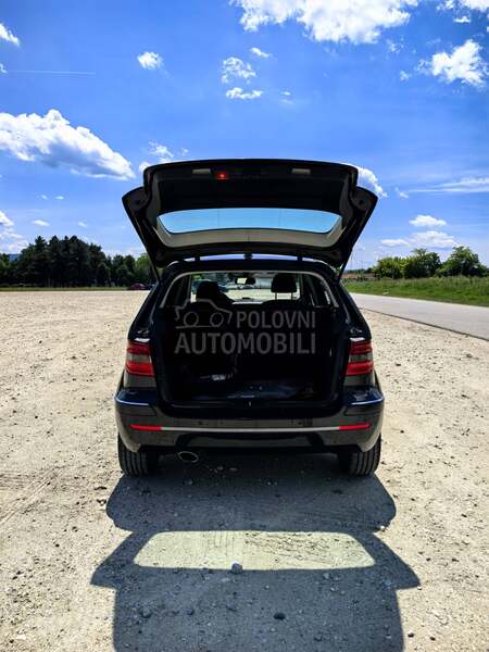 Mercedes Benz B 180 B180