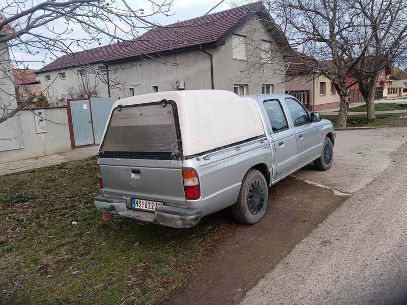 Mazda B 250 2.5