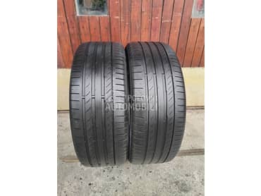 Continental 235/45 R19 Letnja