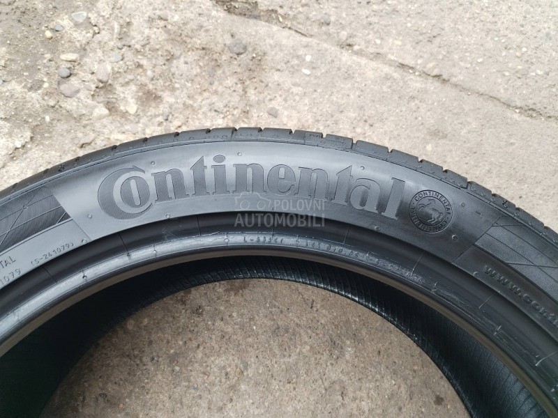 Continental 235/45 R19 Letnja