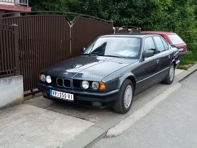 BMW 525 E34