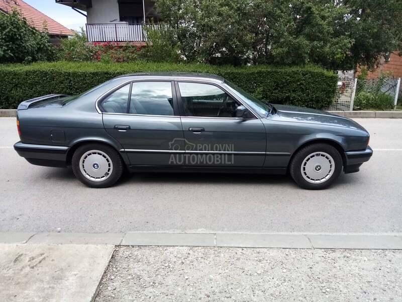 BMW 525 E34