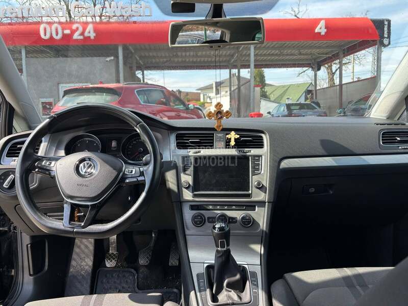 Volkswagen Golf 7 