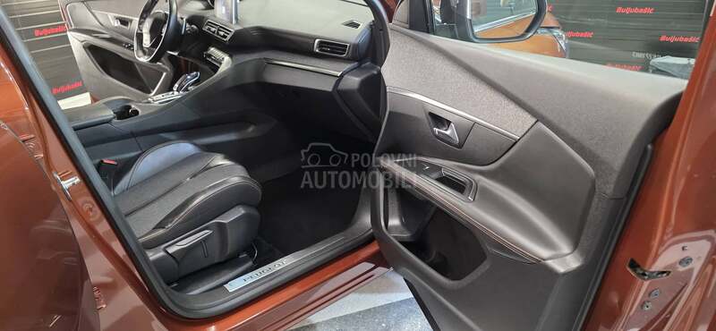 Peugeot 3008 1.6hdi GTline nov