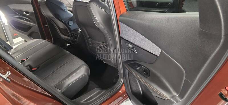 Peugeot 3008 1.6hdi GTline nov