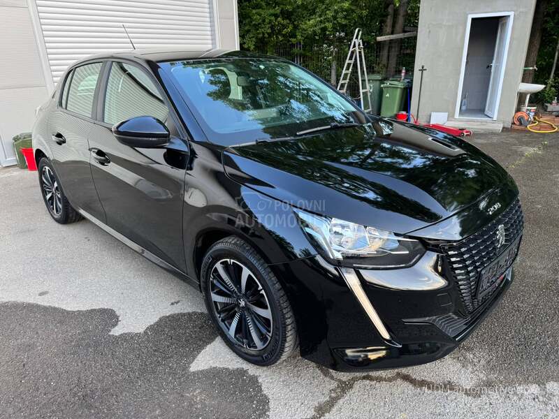 Peugeot 208 1.2 active
